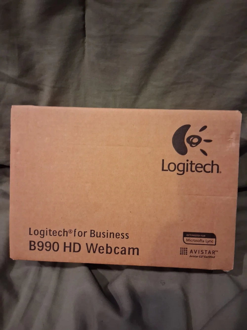 Logitech Webcam in Black with Cyan Accent
